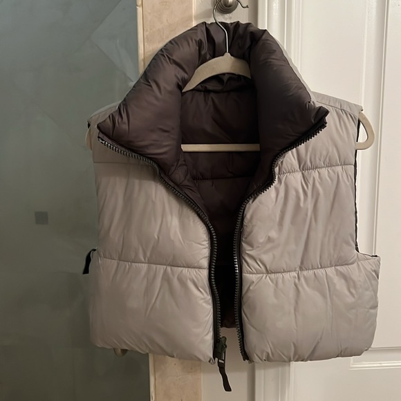 Zara mini reversable down vest - Picture 4 of 4